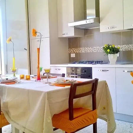 Bright In Alcamo: 100 M² With Sea View Apartment *